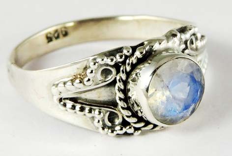 Rainbow Moonstone Sterling Silver Ring, Size : 6.0 US