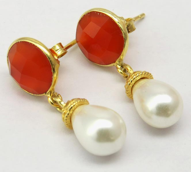  Carnelian Earring, Main Stone : Pearl