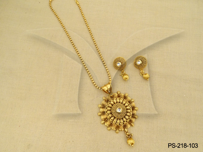 antique pendant set