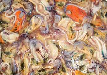 Semi-Soft Frozen Green Mussel (Kallumakai), for Household, Mess, Restaurant, Style : Preserved