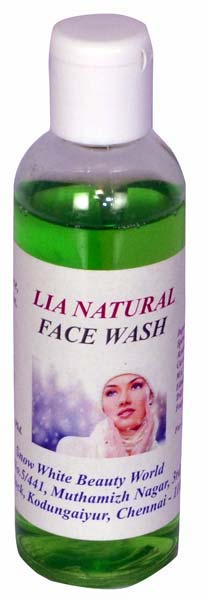 LIA NATURAL Face Wash