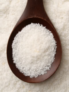 desiccated coconut powder