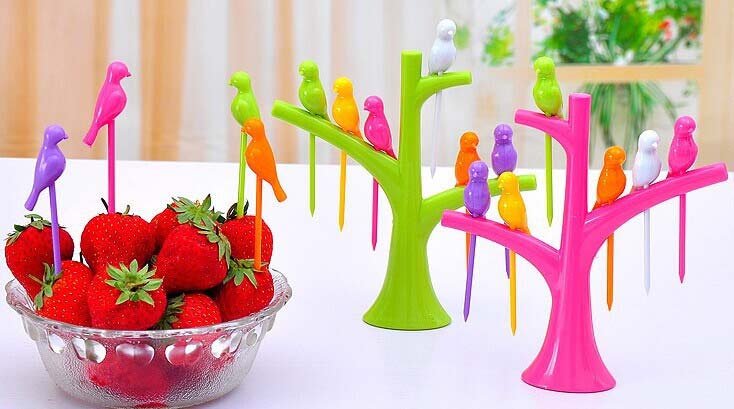 Plastic Birds Fruit Fork, for Super Markets Promotions, Bar, Home, Hotel, Restaurant, Pattern : Plain