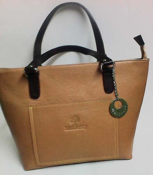 A -02 shopping bag out pocket