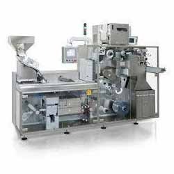 Pharmaceutical packaging machine