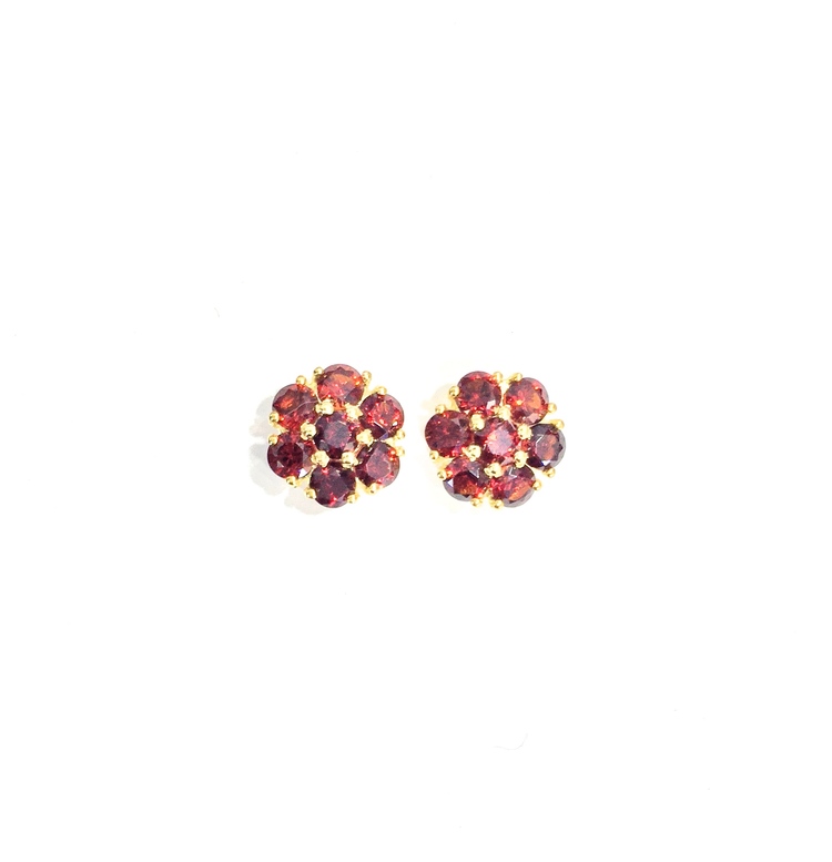 Natural garnet cluster earrings yellow gold