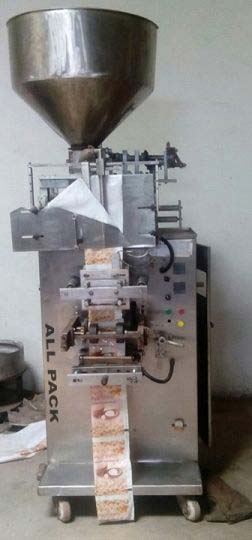 Fully Automatic Liquid, Paste, Oil Form Fill & Seal Machine