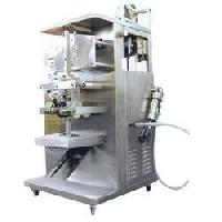 liquor packing machine