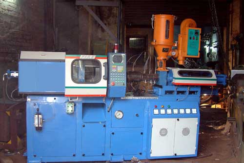 Plc Controlled Injection Moulding Machine