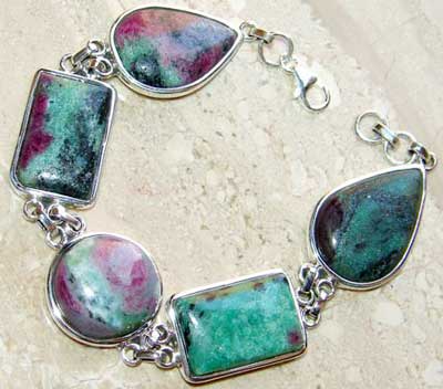 Cabochon bracelet