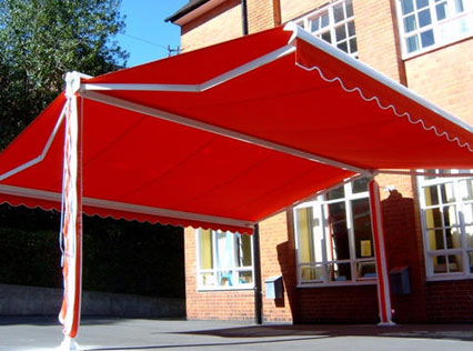 Hut awning