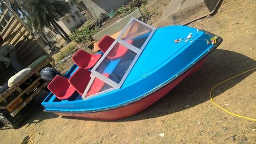 FRP 4 Seater Boat