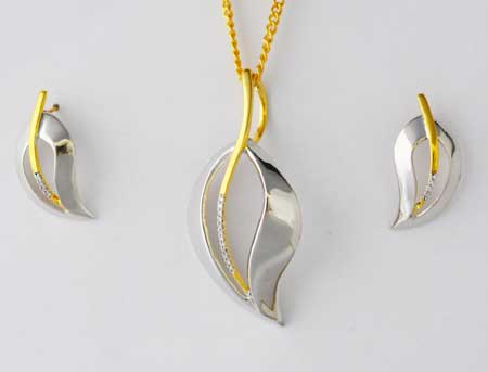 Fashion Pendant