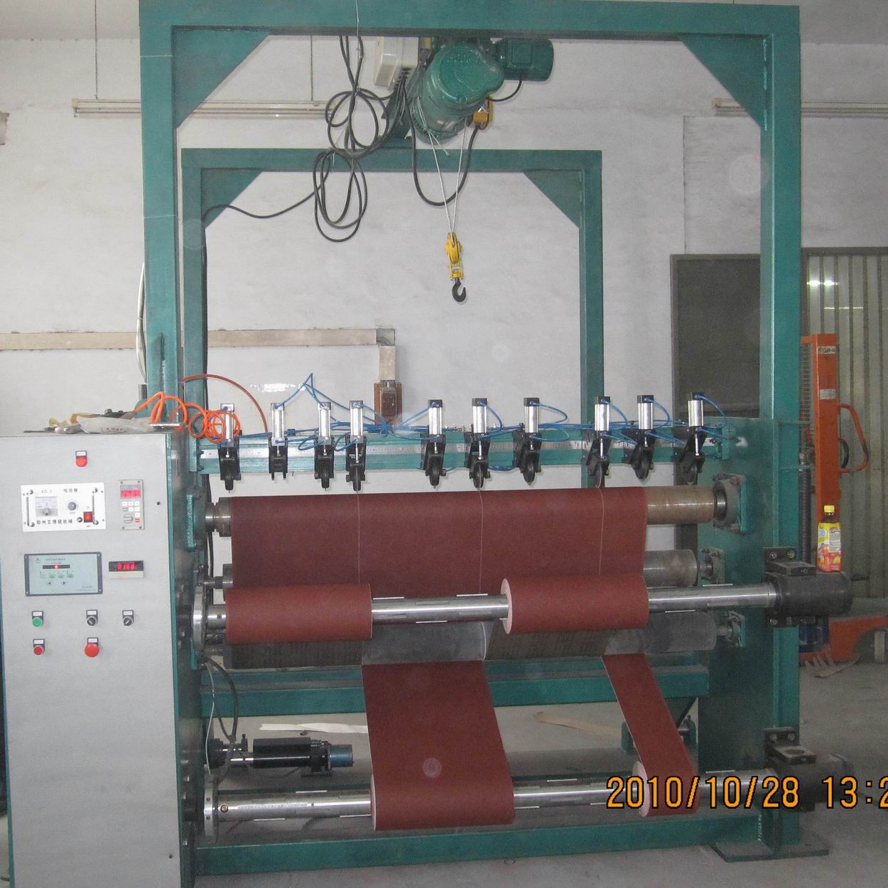 Slitting Machine For Abrasive Jumbo Roll