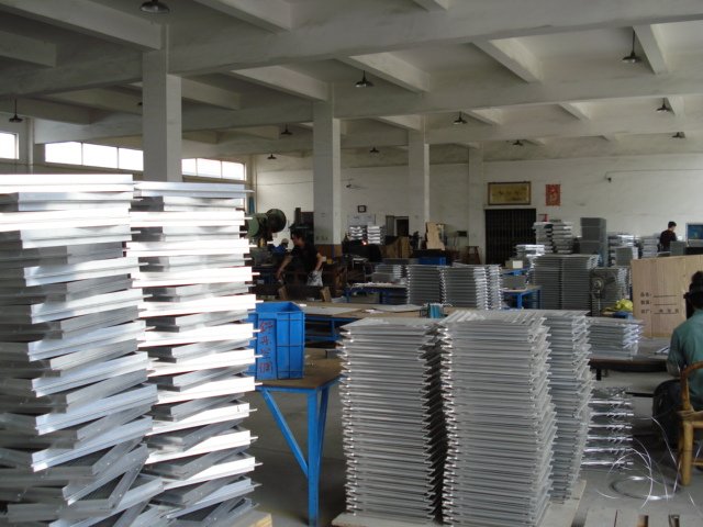 Two Way Linear Grilles