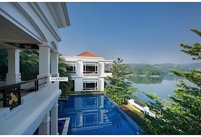 Acrylic Swimming Pool