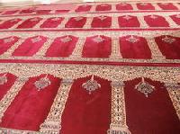 Red PP mosque carpets, Technique : Machine Tufted