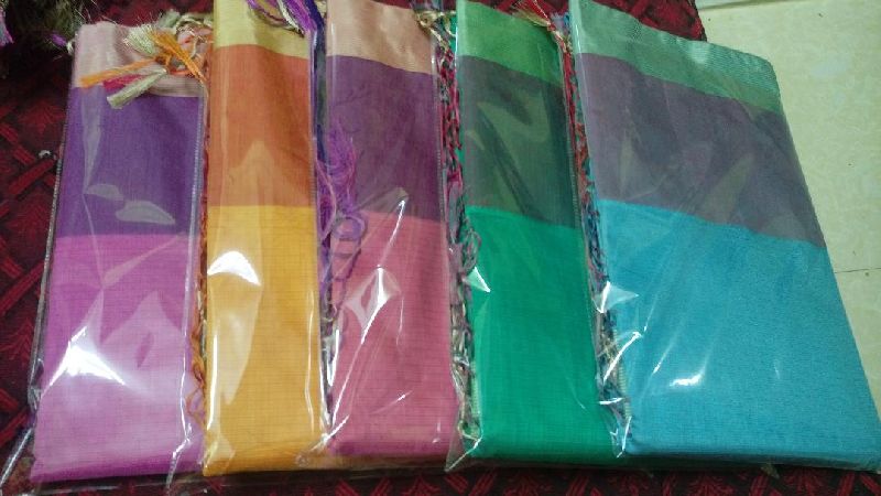 Cotton Plain Saree With Border, Occasion : Casual wear