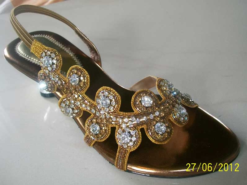 Zari Golden Sandals