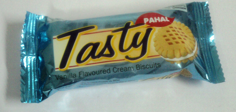 Vanilla Flavoured Cream Biscuits