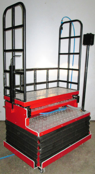 Pneumatic Operated Operator Lift