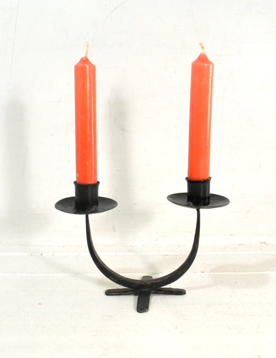 2 Candle Holder