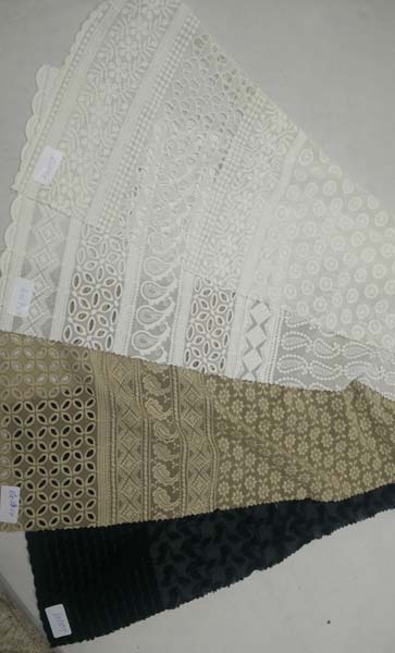 Embroidered fabric lace