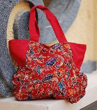 Embroidered fashion bags