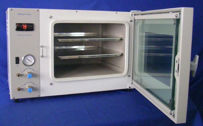 Vacuum Oven