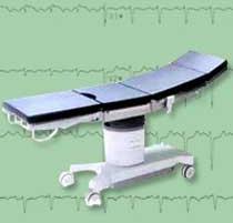 Electric 0-100kg Hydraulic Operation Theatre Table, Feature : Auto-folding, Auto-reversible, Durable