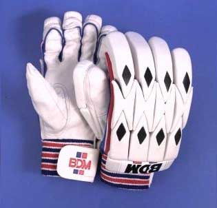 Cricket Batting Gloves BDM Commander, Certification : ISO 9001:2008