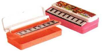 Plastic Pencil Box (Piano)