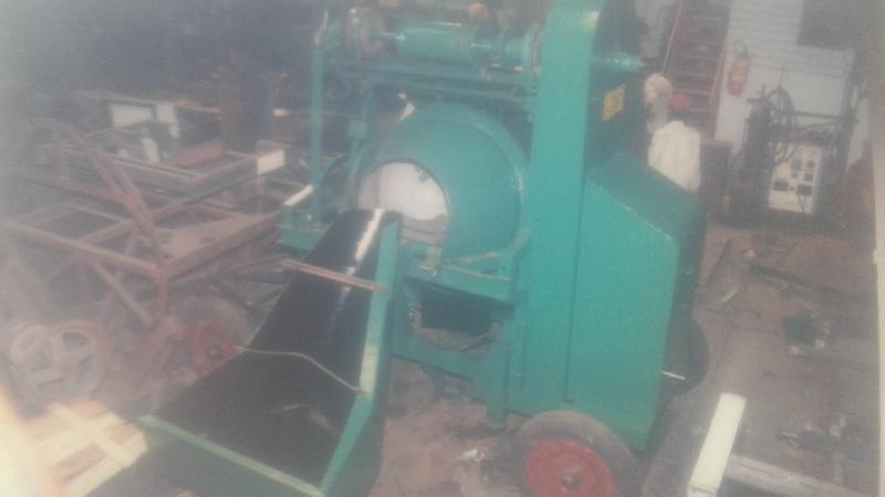 10/7 concrete mixer machine