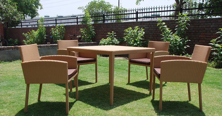KENT SQUARE OUTDOOR DINING SET