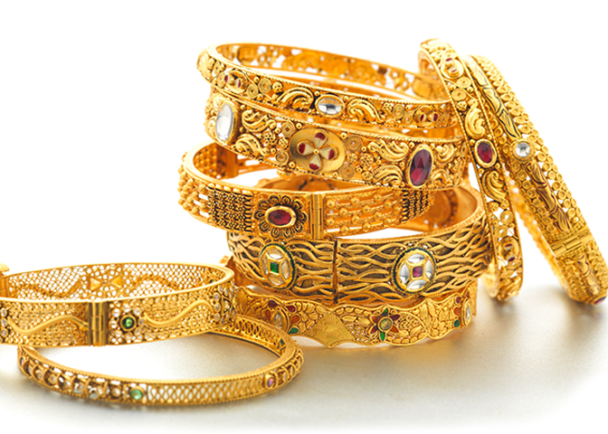 Gold Bangles Manufacturer In Delhi Delhi India By Gouri Dewan Inc Id 