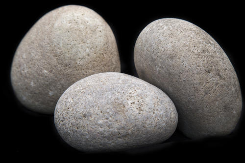 Natural Stone Off White River Pebbles