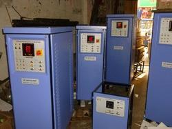 Voltage stabilizer AMC