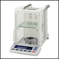 Micro analytical balance