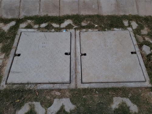 concrete manhole cover