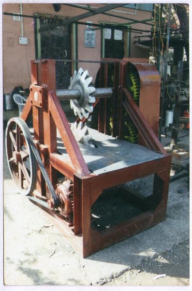Wood Shearing Machine
