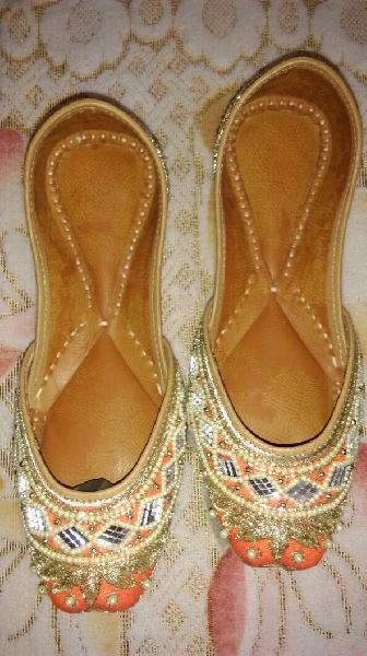 Genuine Leather Hand work Punjabi jutti, Lining Material : Rexine ...