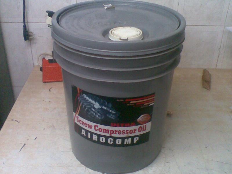 Ingersoll-Rand- Screw- Ultra Coolant Oil ( Imported )