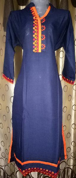 Pain Rayon Ladies Designer Kurti, Size : M, XL, XXL