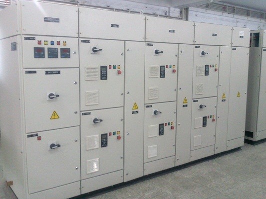 AC & DC Drive Panel, for Industrial Use, Feature : Superior Finish, Water Proof