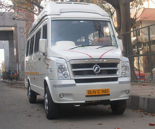 9 Seater Tempo Traveller rental services