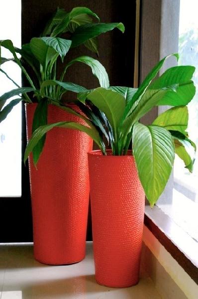 26\'\' Red Tapered Galvanized Metal Planter