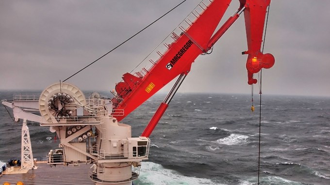 Semi-Automatic Offshore Crane, for Construction