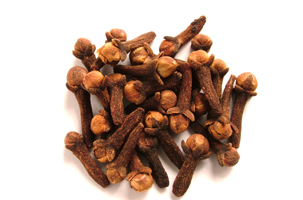 Organic Cloves, Color : Brown