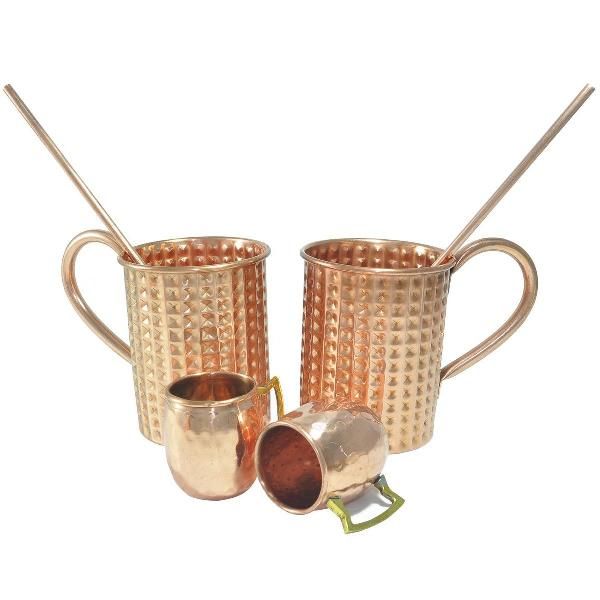 HAMMERED PURE COPPER MUG WITH STRAW.