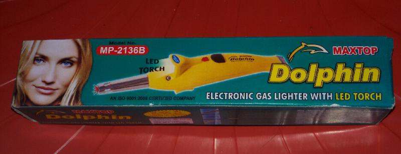 Dolphin gas lighter